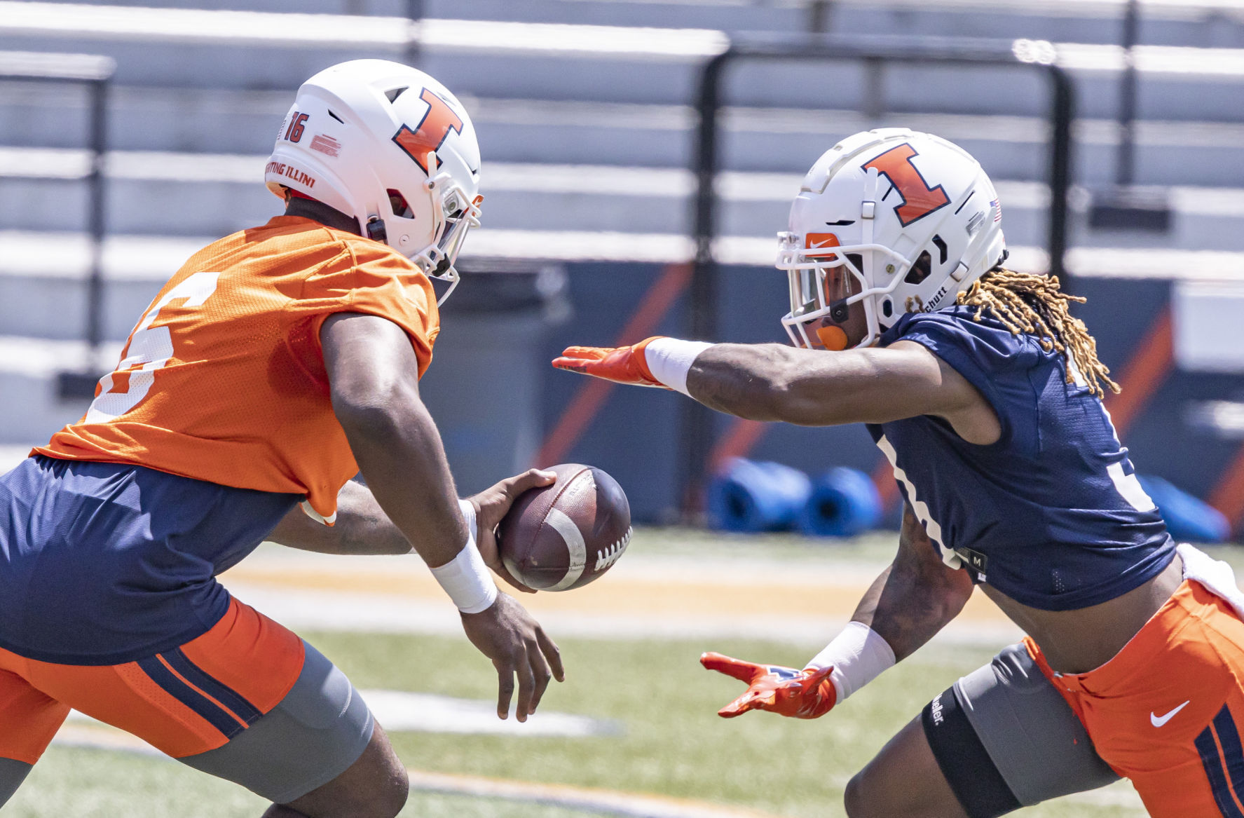 Illinois football practice 19 080221.JPG